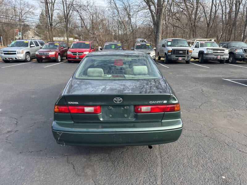 1999 Toyota Camry CE photo 6