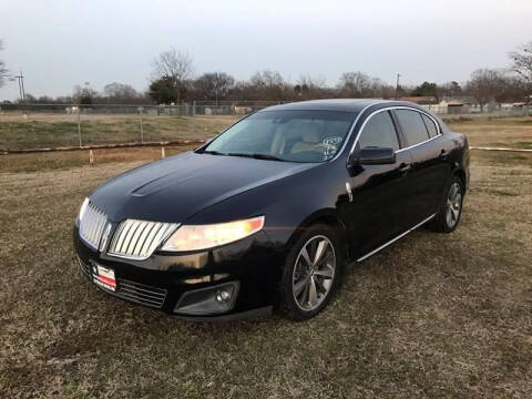 2009 Lincoln MKS for sale at LA PULGA DE AUTOS in Dallas TX