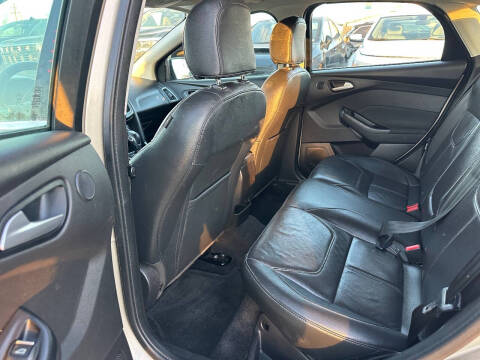 2017 Ford Focus Titanium