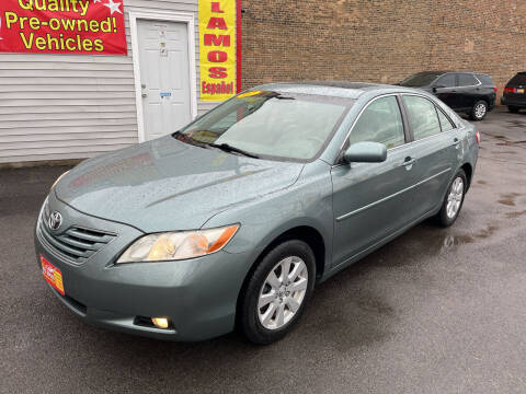 2007 Toyota Camry for sale at RON'S AUTO SALES INC in Cicero IL