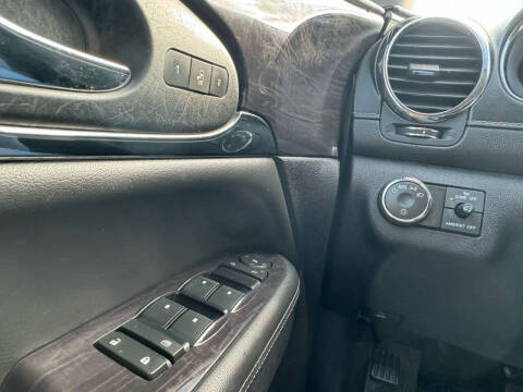 2017 Buick Enclave Leather