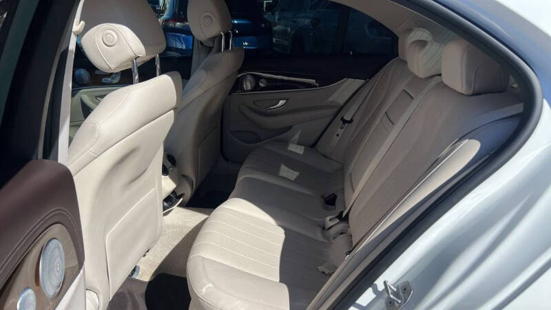 2018 Mercedes-Benz E-Class E 300