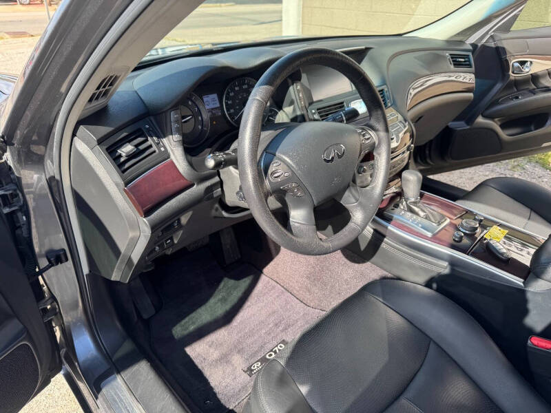 2018 Infiniti Q70 3.7 Luxe