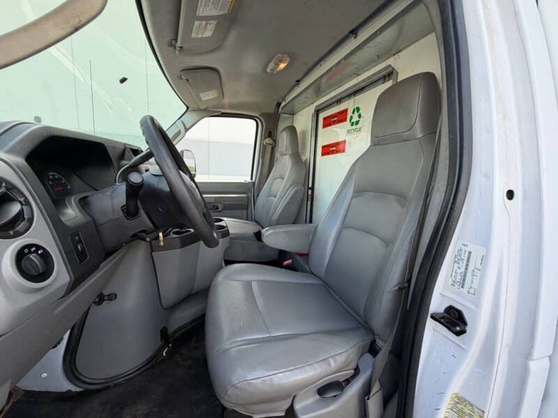 2019 Ford E-Series