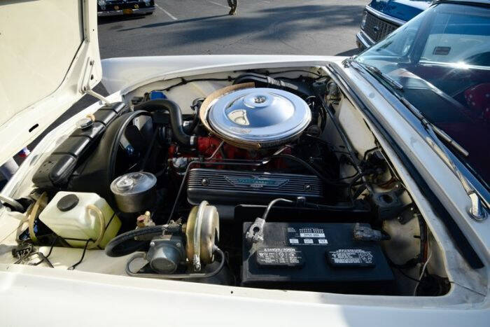 1957 Ford Thunderbird