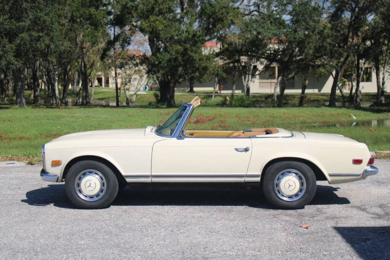 1968 Mercedes-Benz 280-Class