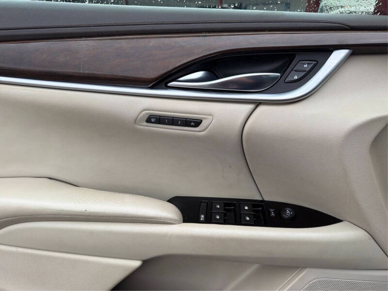 2016 Cadillac XTS Luxury