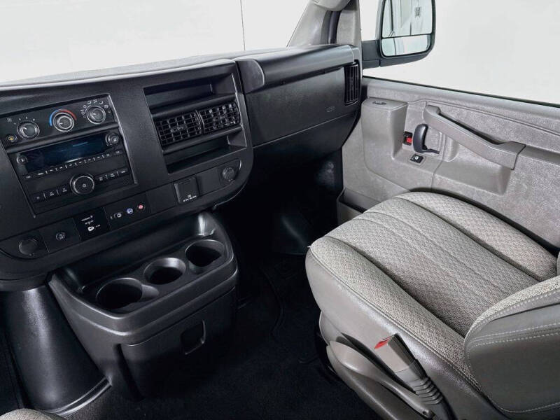 2023 Chevrolet Express LS 2500