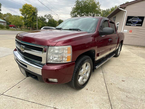 2009 Chevrolet Silverado 1500 for sale at Auto Connection in Waterloo IA