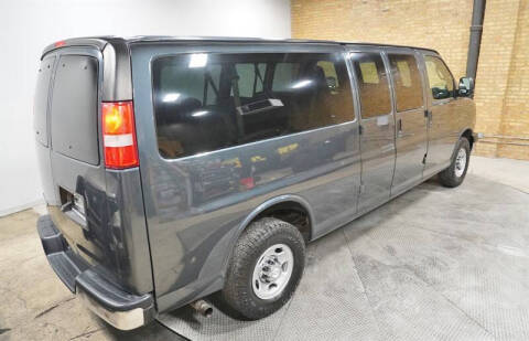 2017 Chevrolet Express LT 3500