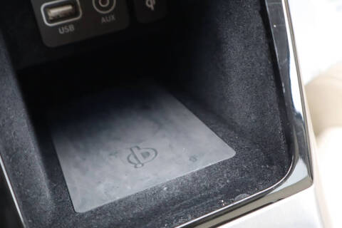 2019 Genesis G90