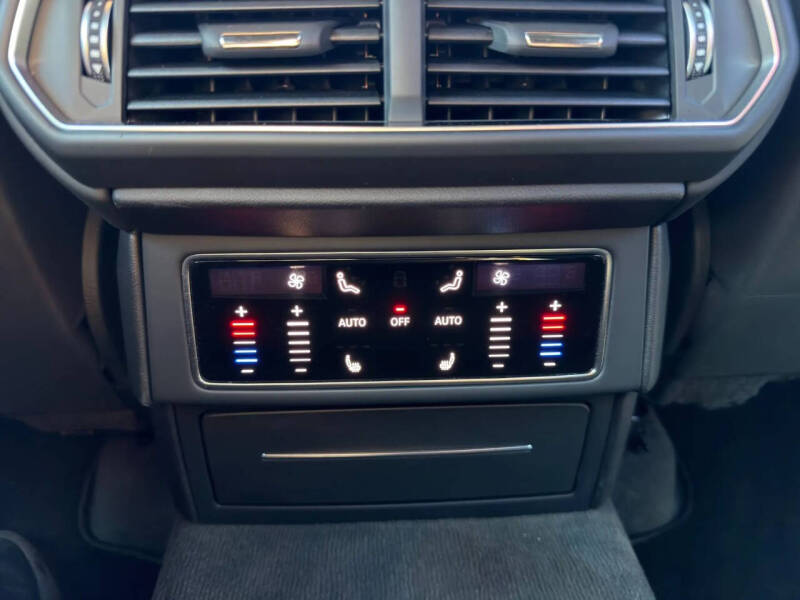 2020 Lamborghini Urus