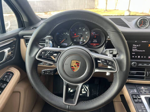 2021 Porsche Macan