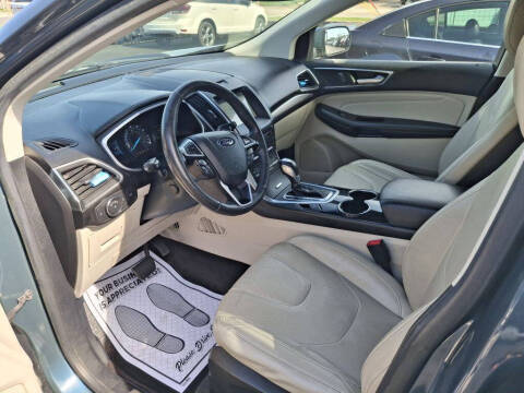 2016 Ford Edge Titanium