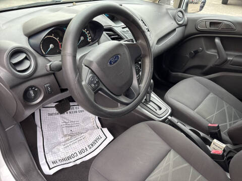 2014 Ford Fiesta S