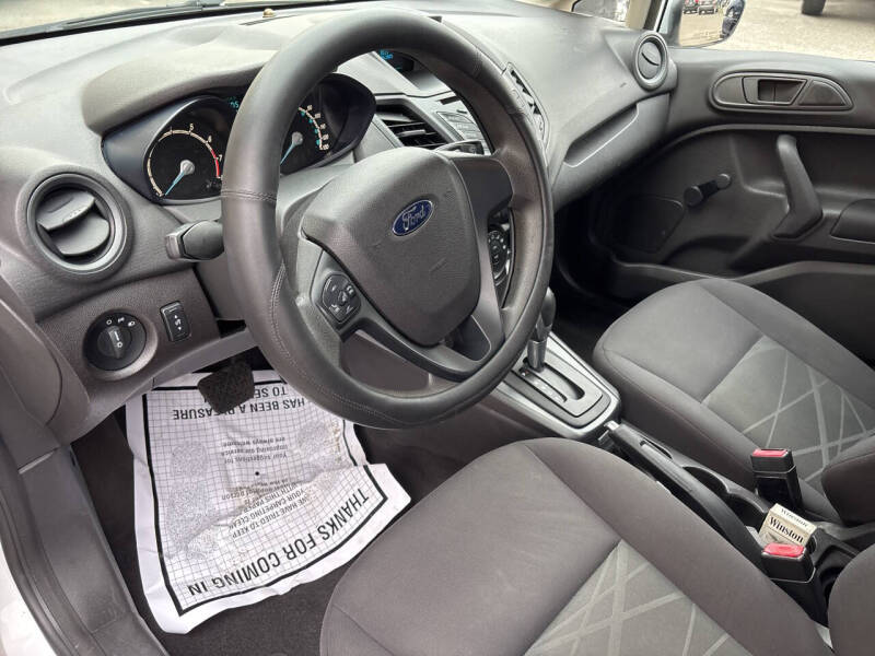 2014 Ford Fiesta S
