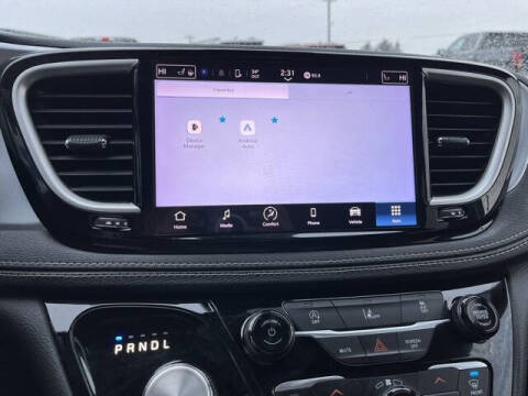 2022 Chrysler Pacifica Touring