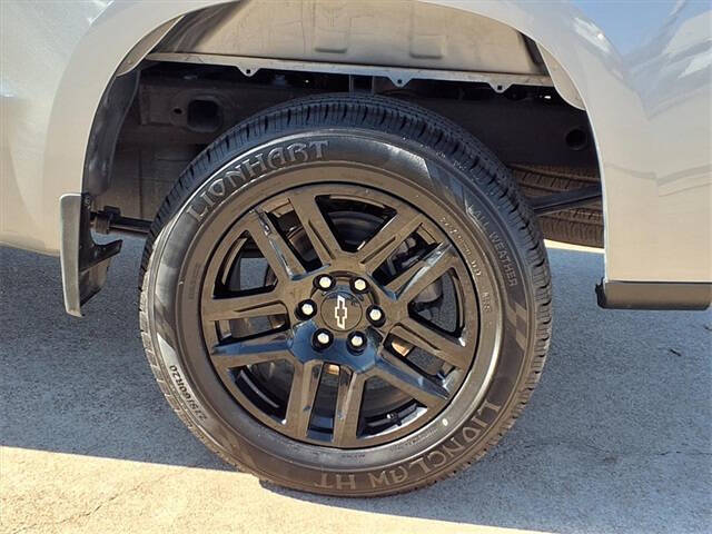 2023 Chevrolet Silverado 1500 Custom