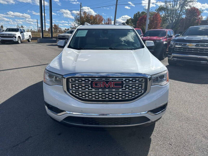 2017 GMC Acadia Denali