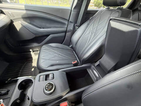 2021 Ford Mustang Mach-E Select