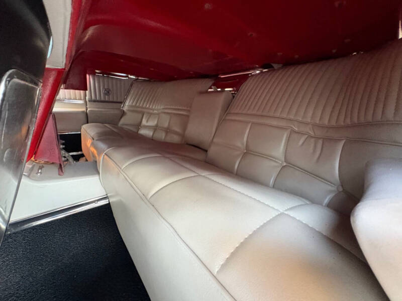 1966 Ford Thunderbird