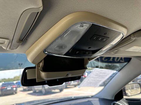 2015 Chrysler 300 Limited