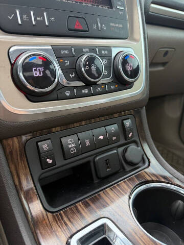 2015 GMC Acadia Denali