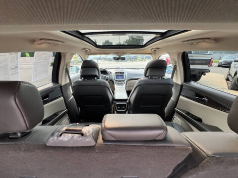 2019 Lincoln Nautilus Select