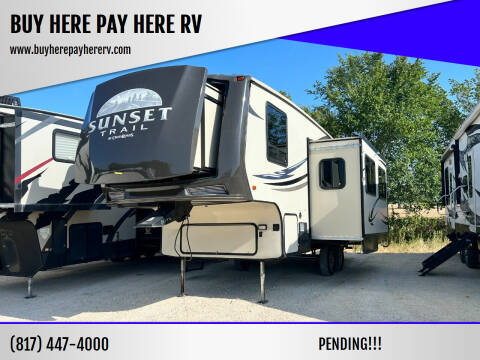 2012 Crossroads Sunset Trail 26RB for sale at BUY HERE PAY HERE RV in Burleson TX