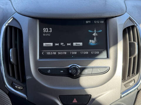 2018 Chevrolet Cruze LT Auto