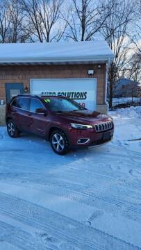 2019 Jeep Cherokee for sale at Auto Solutions of Rockford in Rockford IL