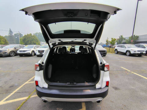 2022 Ford Escape SEL