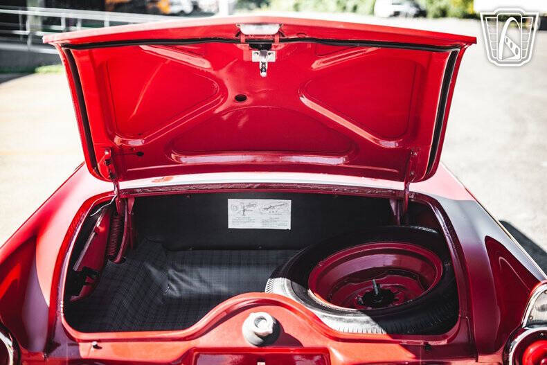 1955 Ford Thunderbird