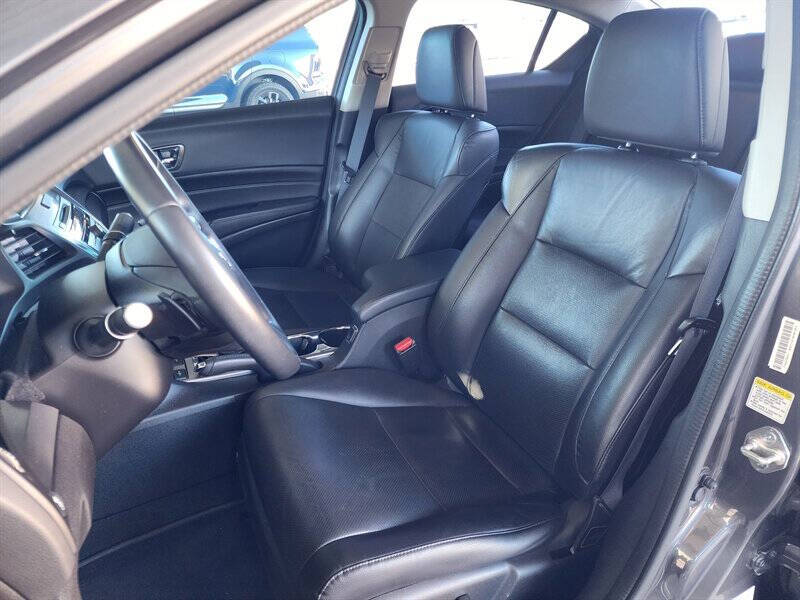 2014 Acura ILX 2.0L w/Tech