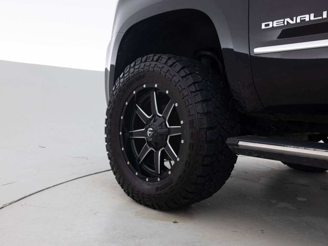 Used Car 2016 Gmc Yukon Xl  Denali 4x4 4dr Suv For Sale Under $25,000 In Coal City, Illinois