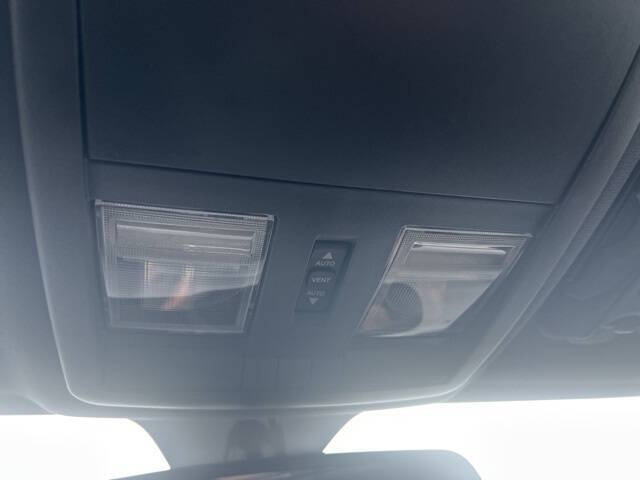 2012 Dodge Challenger SRT8 392