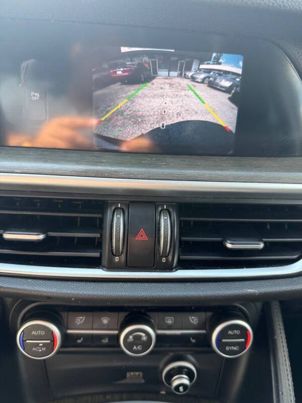 2019 Alfa Romeo Stelvio Ti