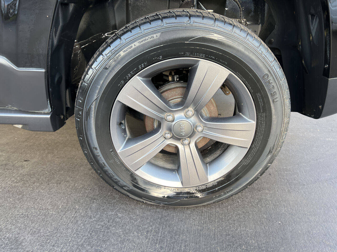 2017 Jeep Patriot  - $13,900