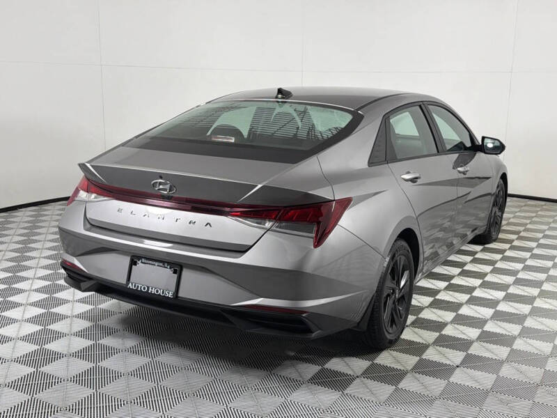 2022 Hyundai Elantra