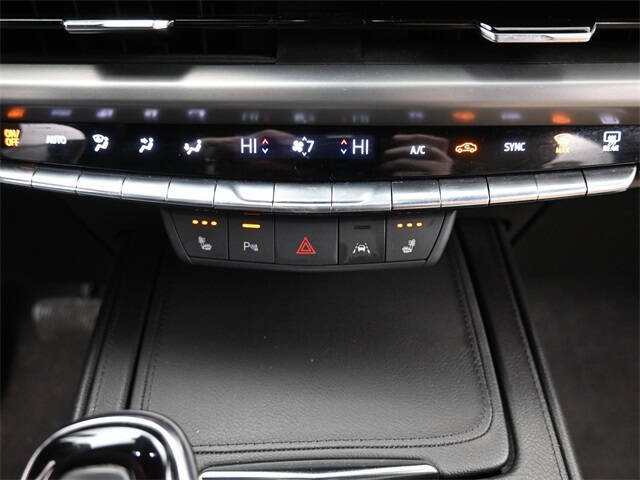 2024 Cadillac XT4 Luxury