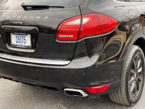 2012 Porsche Cayenne Tiptronic