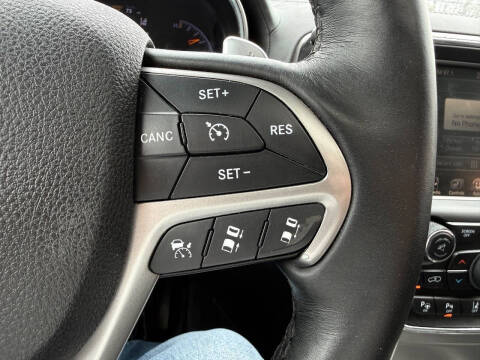 2017 Jeep Grand Cherokee Summit