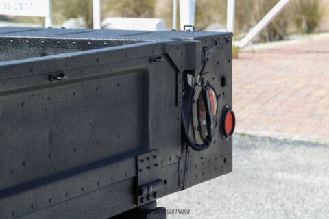 2014 AM General Hummer
