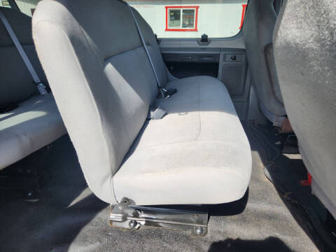 2010 Ford E-Series E-350 SD XL