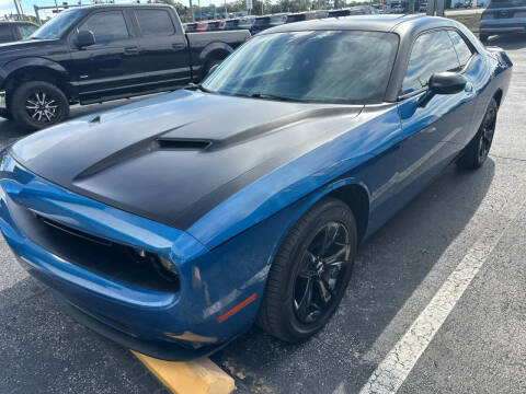 2023 Dodge Challenger SXT