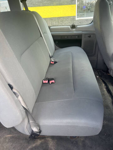 2008 Ford E-Series E-350 SD XLT