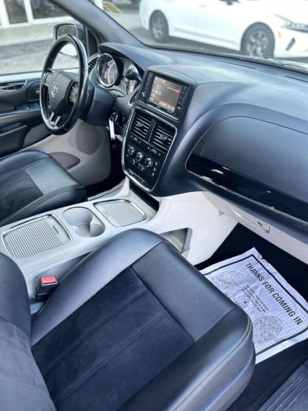 2020 Dodge Grand Caravan SXT