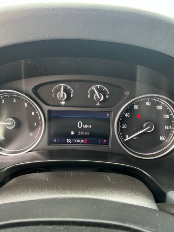 2021 Buick Enclave Essence