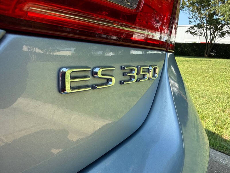 2011 Lexus ES 350