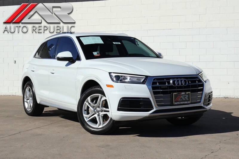 2019 Audi Q5 quattro Premium 45 TFSI